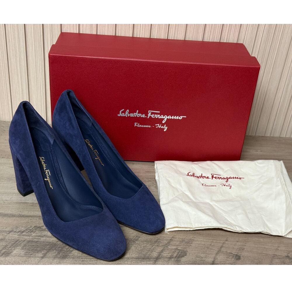 Salvatore Ferragamo 'Arezzo 85' Mirto Suede Calf Leather Heels Size 6.5B - Picture 2 of 13